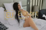 Lina Big Boobs, doamnă de escortă în Abu Dhabi, EAU — fotografia 2