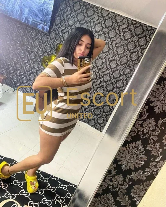 Sonia, 26, escortă de sex feminin în Fujairah — fotografia 4