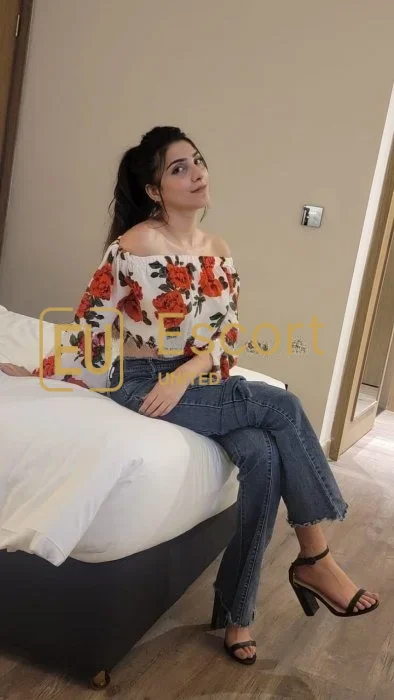 Somya, 25, vrouwelijke escort in Palm Jumeirah — foto 2