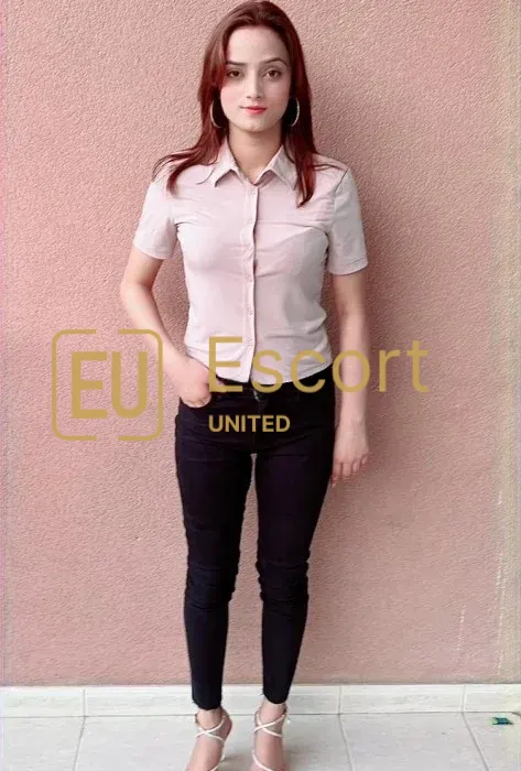 Pratiksha, escort donna a Ras Al Khaimah, Emirati Arabi Uniti