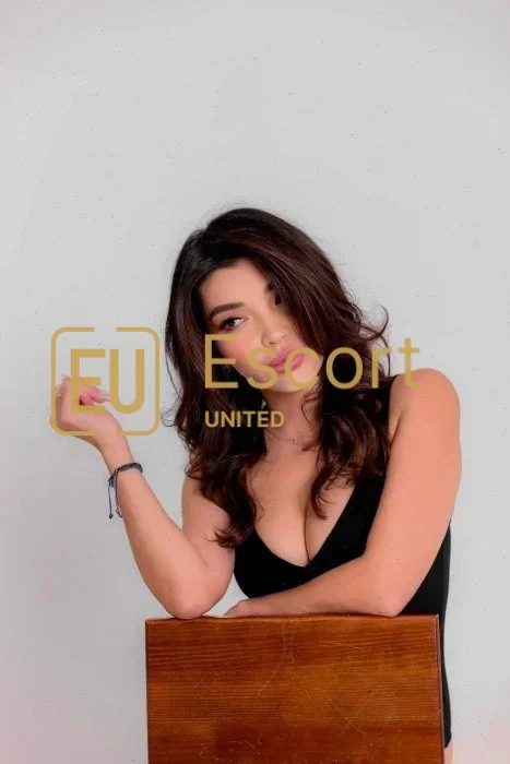 Dubai escort Cora, 25 — foto 6