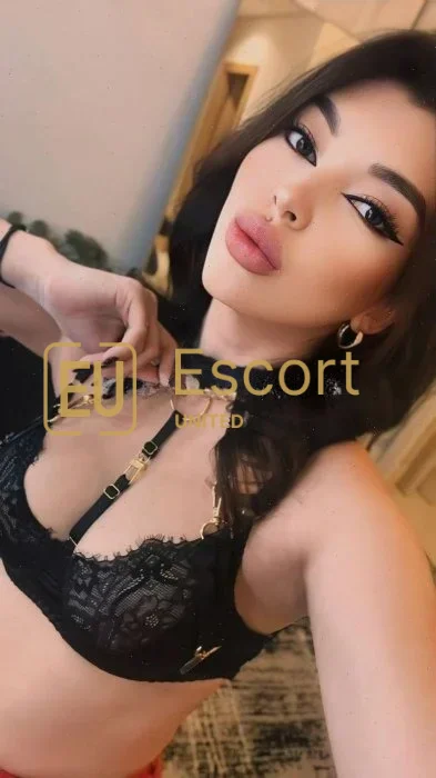 Escort dame Cora gevestigd in Dubai, 25 jaar oud — foto 5