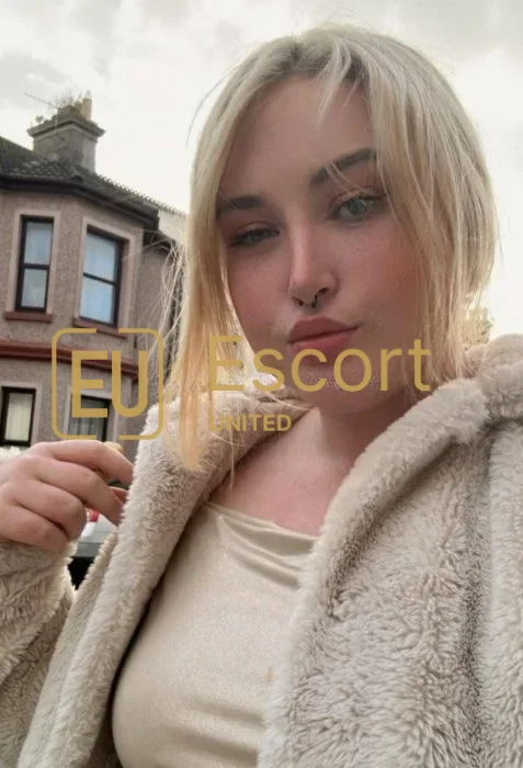 Dubaj, žena na eskort Maya, 24 — fotka 3