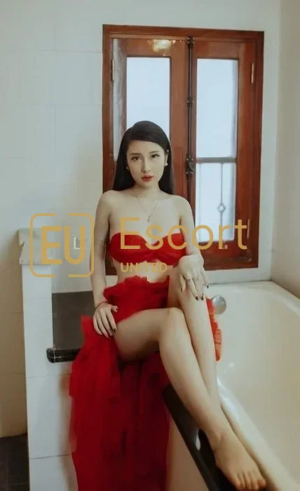 Дубай — эскортница Miumiu — фото 4