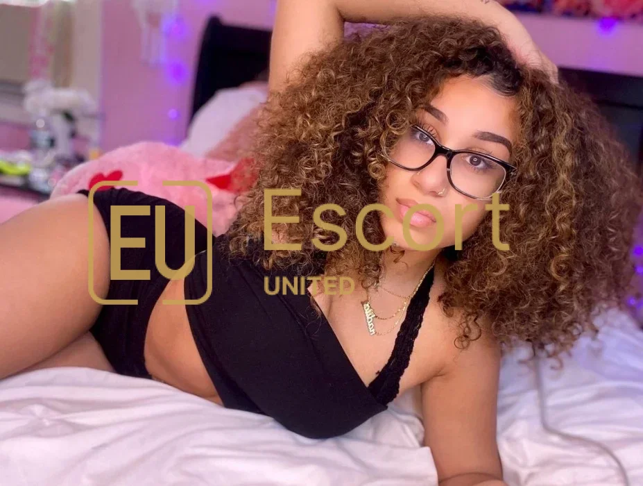 Sandra, 24, vrouwelijke escort in Ajman — foto 2