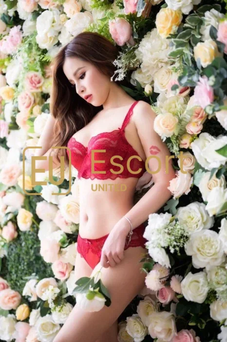 Réservez Anna, fille d'escorte de 29 ans à Dubaï — photo 4
