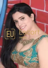 Shagun, însoțitoare în Fujairah — fotografia 3