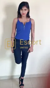 Rezerv-o pe Aradhna, escortă de sex feminin în Fujairah — fotografia 2