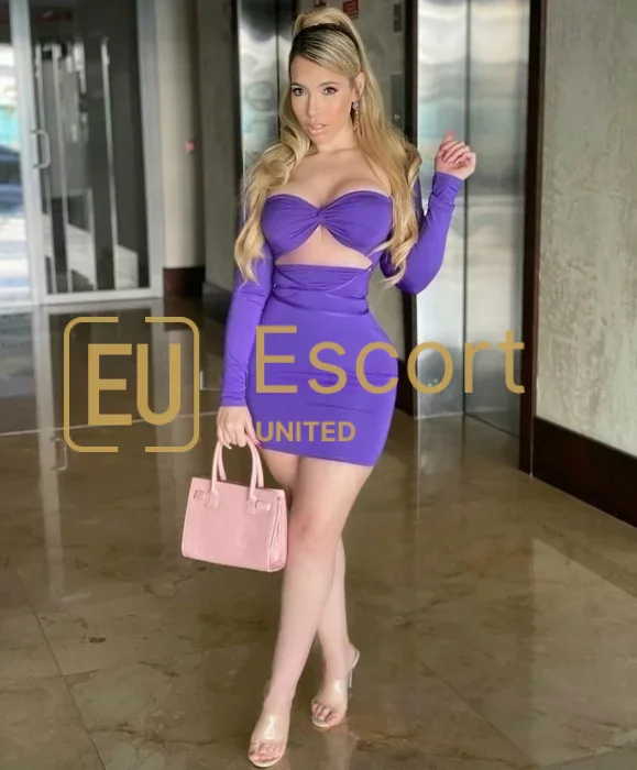 Lora, escortă în Fujairah, EAU — fotografia 4