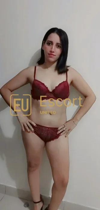 Zizo, 25, escorte féminine à Abou Dhabi — photo 3