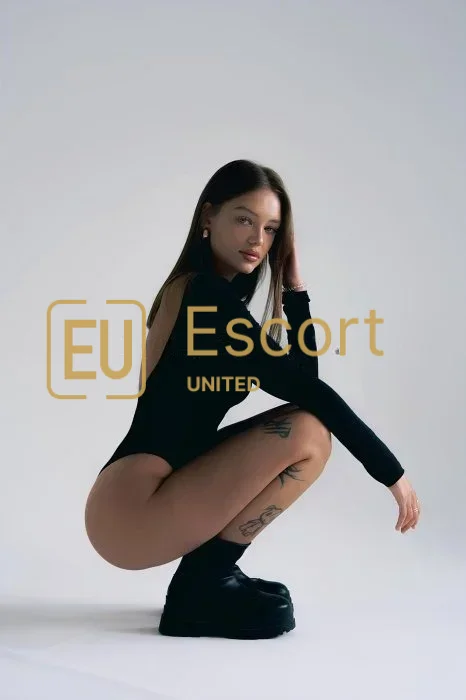 Žena na eskort Andrea se sídlem v Dubaj — fotka 4