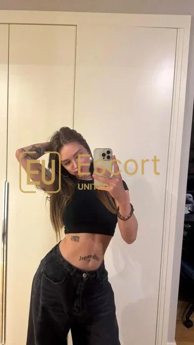 Andrea, dáma na eskort v Dubaj, SAE — fotka 14