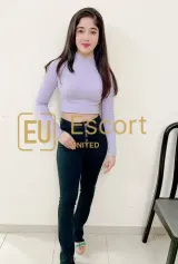 Escort donna Eishita che risiede a Palm Jumeirah, 24 anni — foto 1