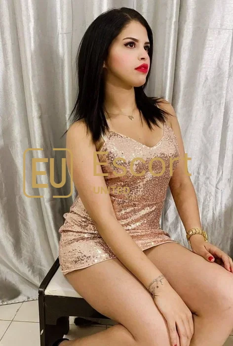 Female escort Koser based in Ajman, 25 years old — photo 1