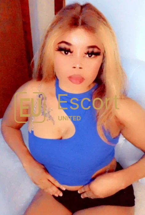 Escort Mira in Al Ain — Foto 1