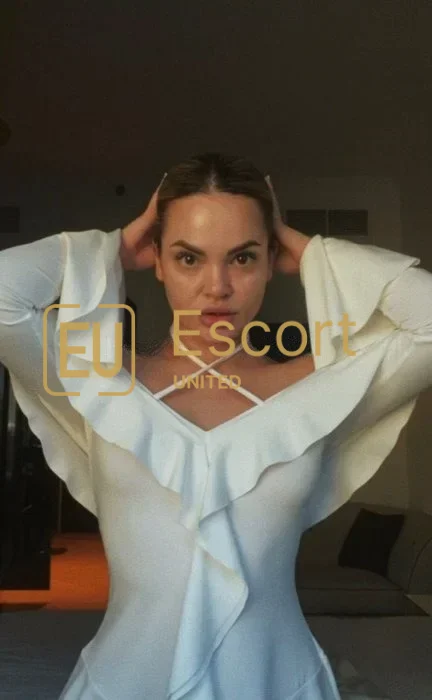 Upoznajte Kira, 27-godišnju eskort u Dubai — fotografija 4