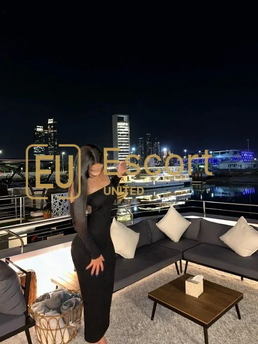 Abu Dhabi escort girl Wafa (25) — photo 5