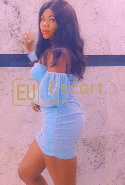 Chanda, 29, female escort in Abu Dhabi — photo 4