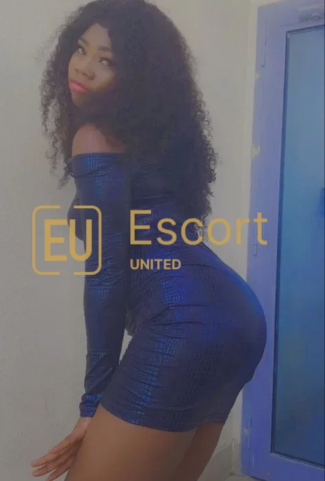Chanda, 29, female escort in Abu Dhabi — photo 2