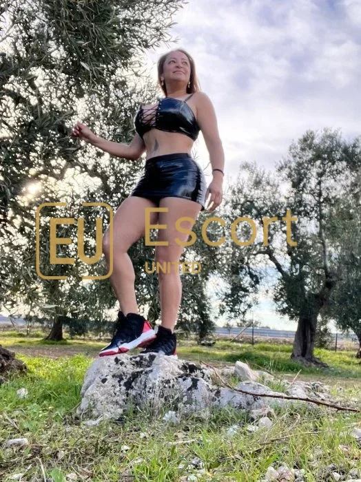 Yulieth, escorte féminine à Abou Dhabi, 37 — photo 4