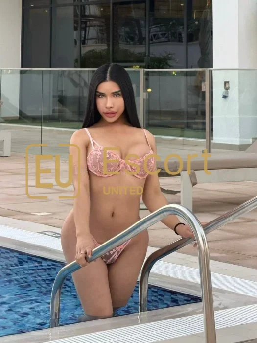 Jennifer, 27 ans, escorte trans à Abou Dhabi — photo 6