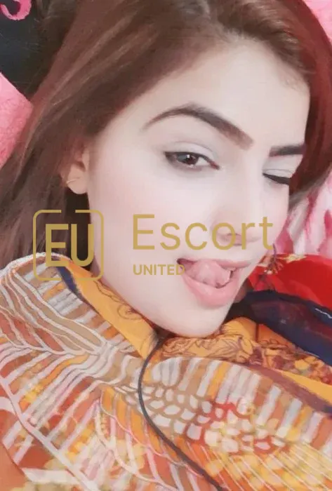 Kajal, ragazza escort an Ajman
