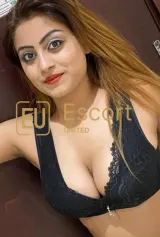 Boek Natasha, escort in Dubai — foto 5