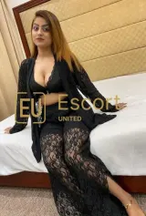 Natasha, vrouwelijke escort in Dubai — foto 7