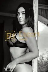 Rezerv-o pe Andrea, în vârstă de 27 de ani, escortă de sex feminin în Dubai — fotografia 3