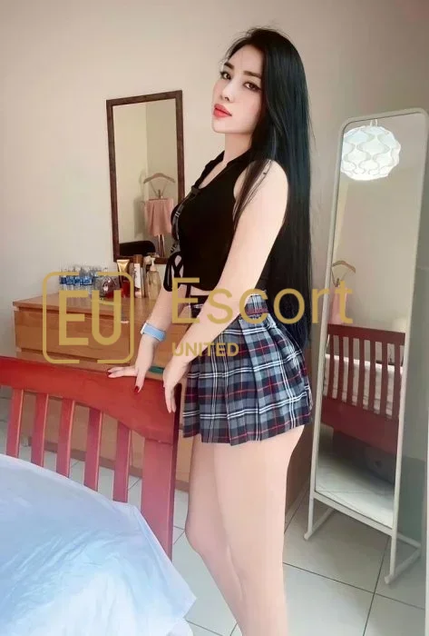 Anna, a 25-year-old female companion in Dubai — photo 1