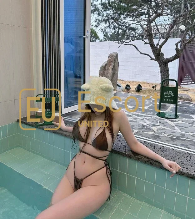 Rita — escort girl in Dubai, UAE — photo 9