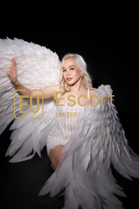 Dubaj, eskort Anna (24) — fotka 2