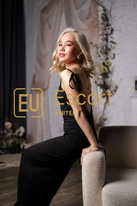 Žena na eskort Anna se sídlem v Dubaj — fotka 9