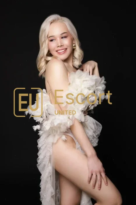 Dubaj, žena na eskort Anna — fotka 19