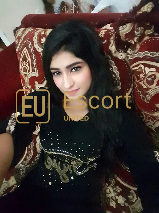 Réservez Nabiha, escorte à Dubaï — photo 7