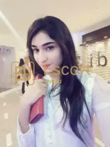 Nabiha, accompagnatrice de 27 ans à Dubaï — photo 5