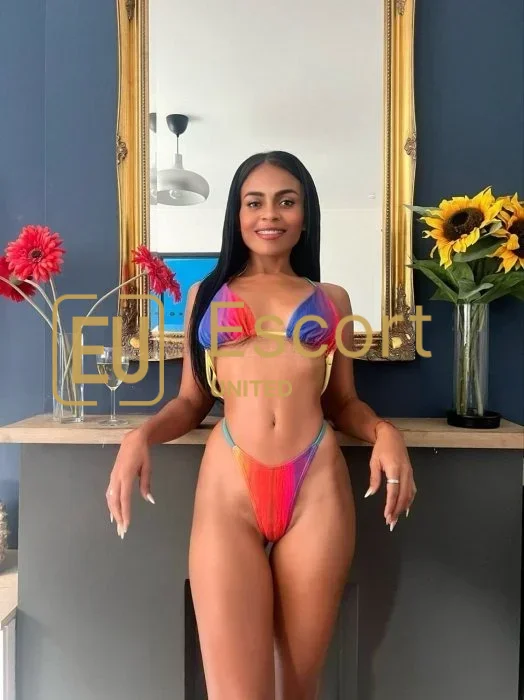 Mariana, 32, escortă de sex feminin în Dubai — fotografia 8