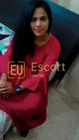 Γνωρίστε τη Sujitha, μια 27 ετών συνοδό κοπέλα στην Άμπου Ντάμπι — φωτογραφία 3