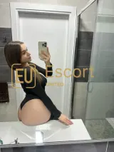 Reserva a Maria, chica escort de 22 años en Dubái — foto 5