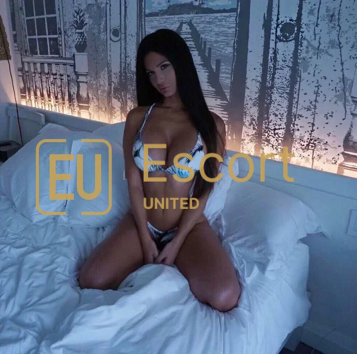 Escort dame Eria Adelaide in Dubai, 31 jaar oud — foto 9