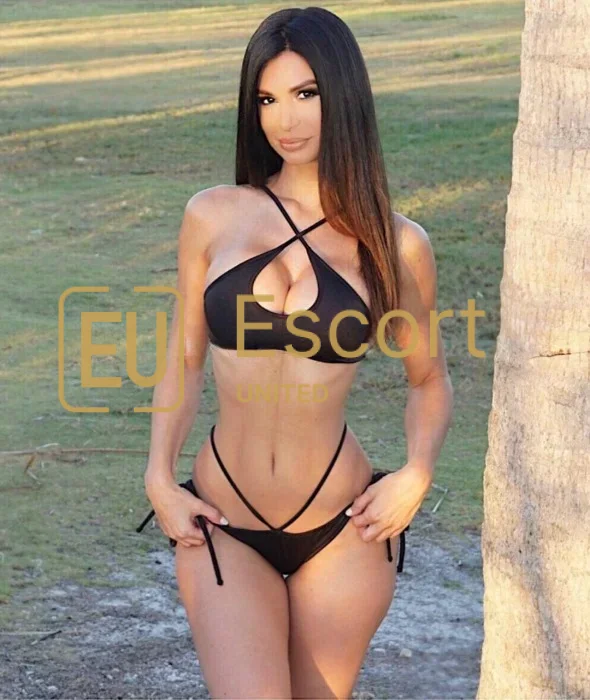 Vrouwelijke escort Eria Adelaide gevestigd in Dubai, 31 jaar oud — foto 6