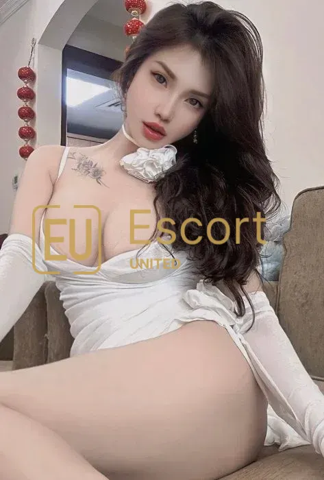 Zaylee, escorte féminine à Dubaï, EAU