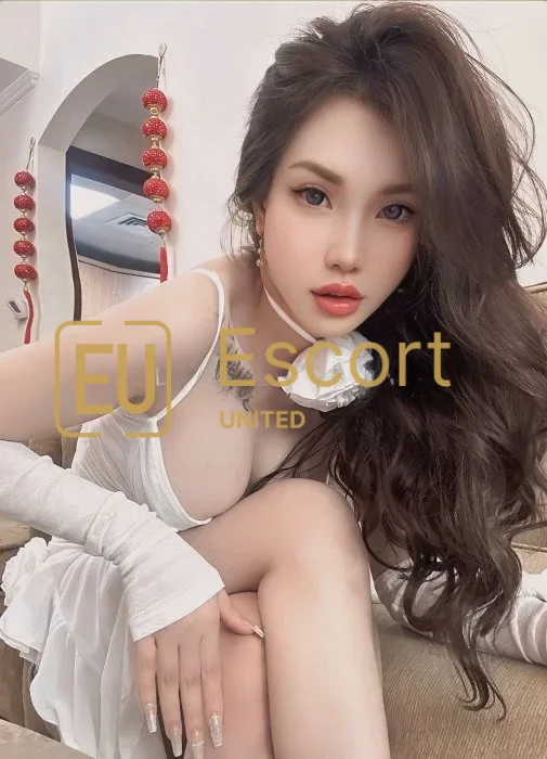 Buche Zaylee, Escort in Dubai — Foto 8