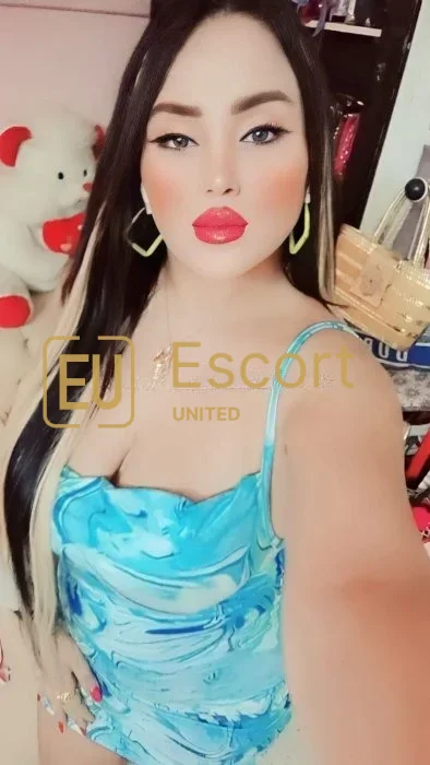 Book Mirey, a 27-year-old escort in Abu Dhabi — photo 6