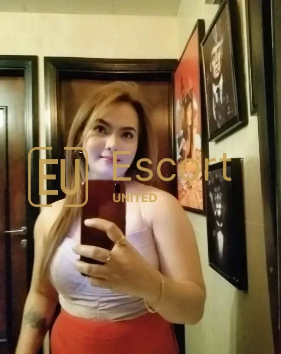 Chica escort Pinay Aryana en Abu Dabi, de 28 años — foto 9