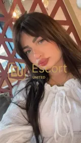 Janna, 23, escorte féminine à Dubaï — photo 4