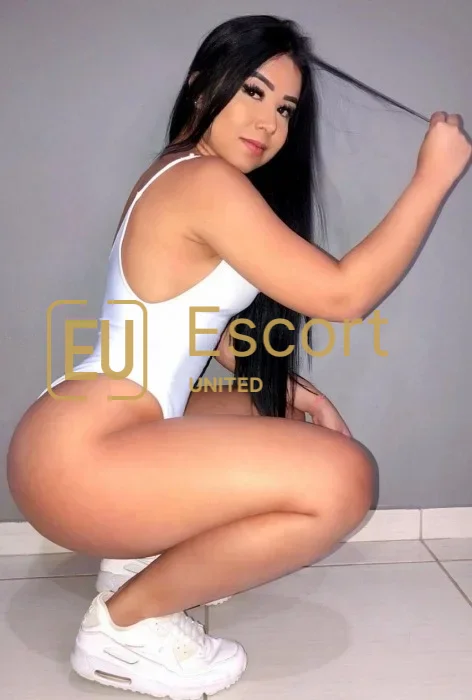 Olivia, ragazza escort an Abu Dhabi, 28 — foto 1