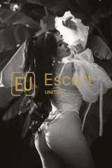 Triff Renira, eine 29-jährige Escort in Dubai — Foto 19