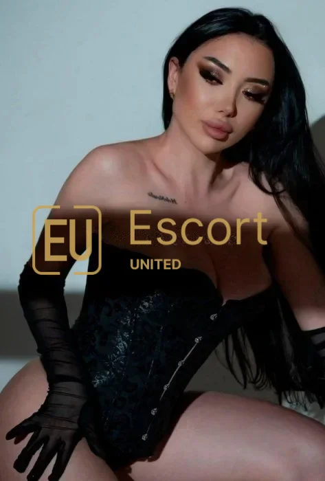 Escort Lady Juliana ansässig in Abu Dhabi — Foto 1