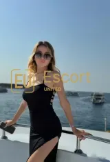 Suzi, pratilja u Dubai — fotografija 9
